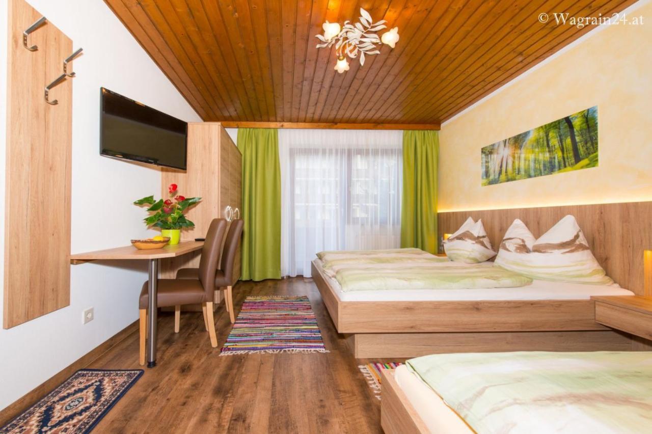 Pension Montana Wagrain Εξωτερικό φωτογραφία